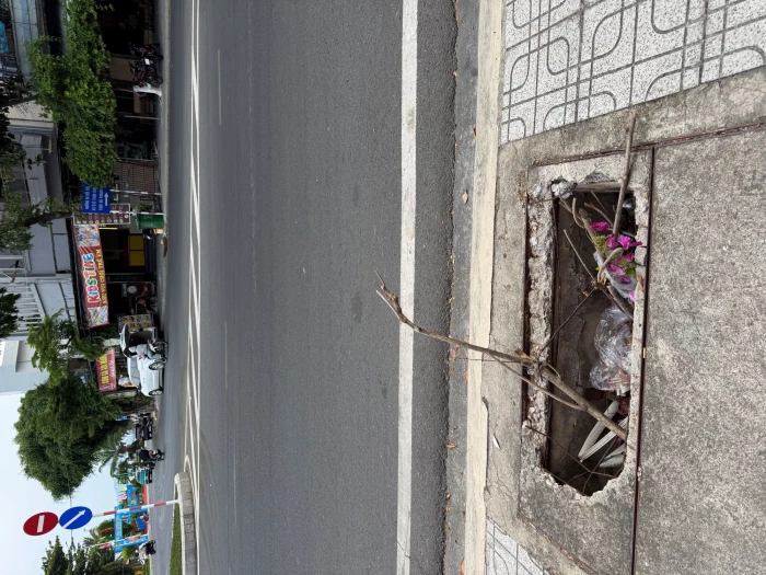 Hố ga không có nắp đậy