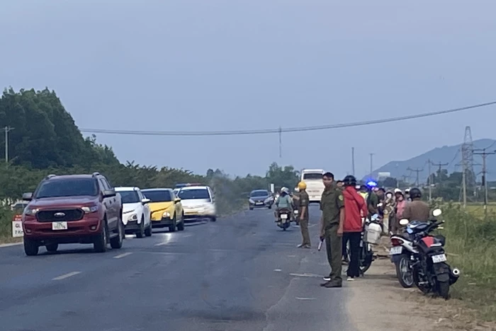 Điều khiển xe máy tự gây tai nạn, người đàn ông tử vong tại chỗ