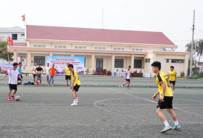 Khai mạc hội thao xã Vạn Thắng kỷ niệm 51 năm Ngày Giải phóng miền Nam