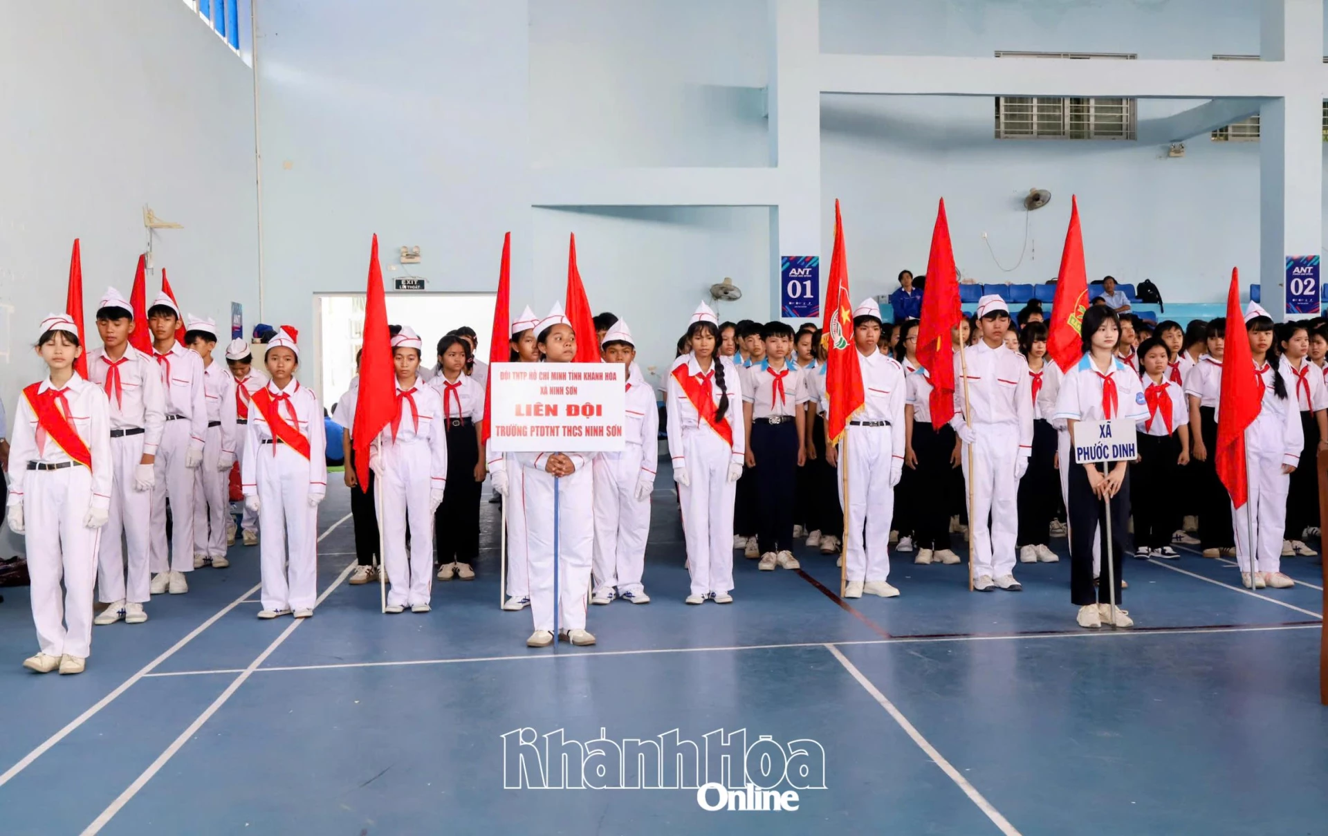 Các đội tham gia hội thi.