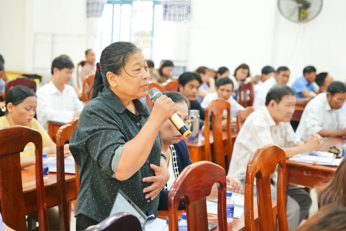 Đại biểu Quốc hội tỉnh Khánh Hòa tiếp xúc cử tri xã Lâm Sơn