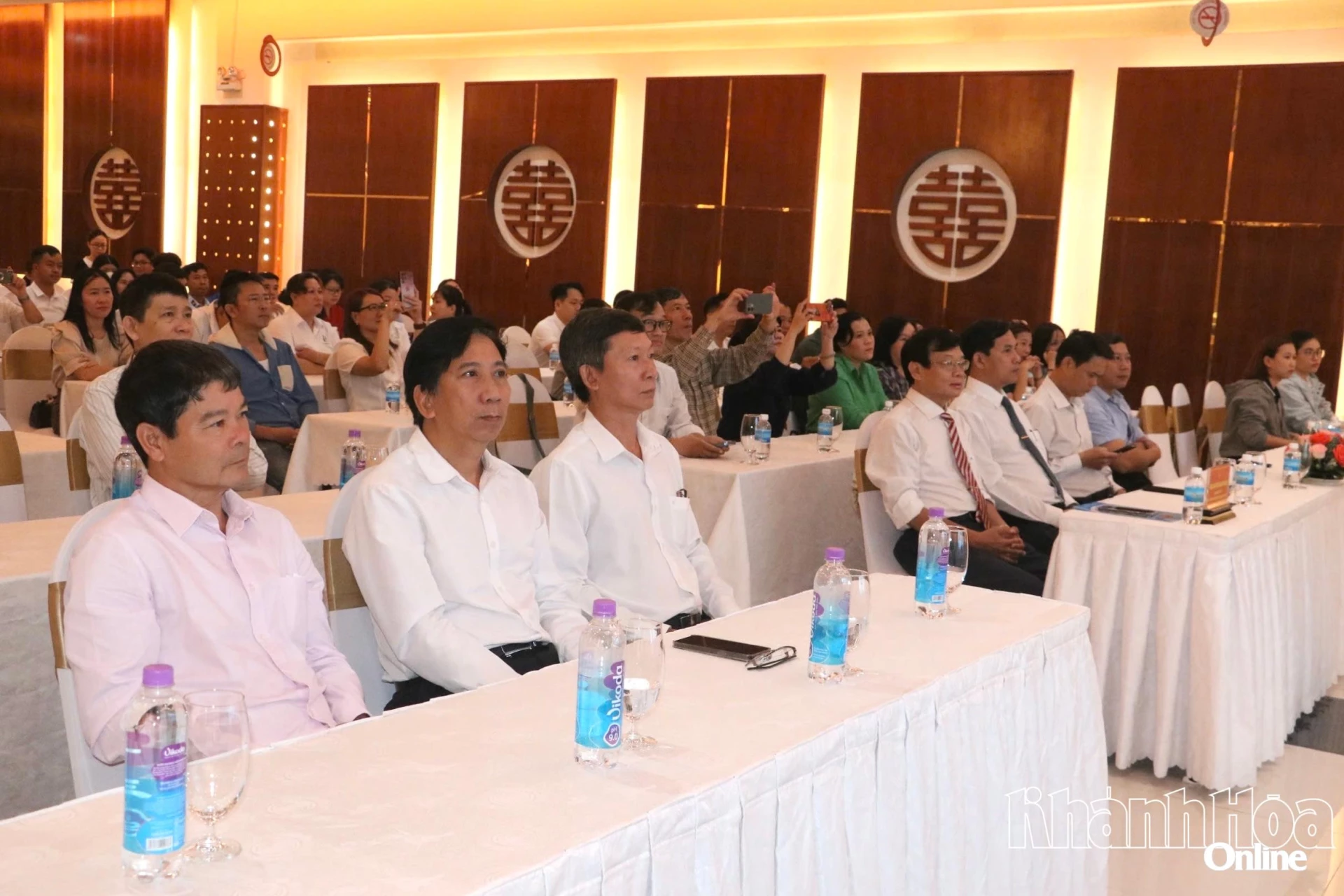 Quang cảnh lễ phát động.