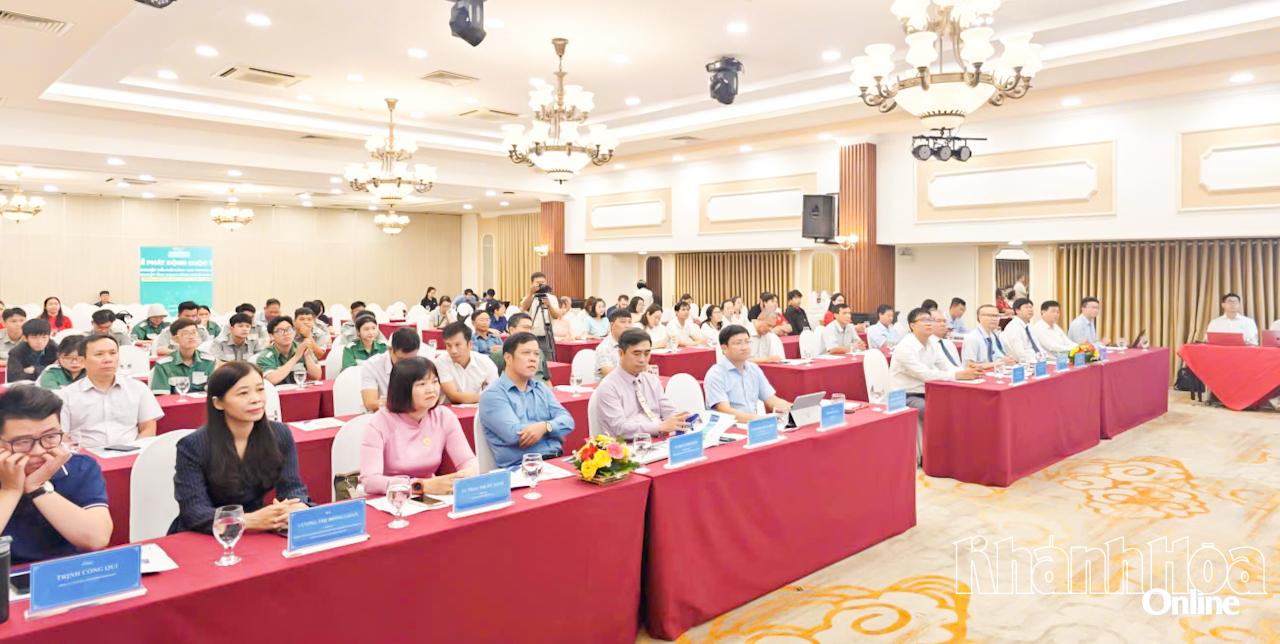 Các đại biểu tham dự