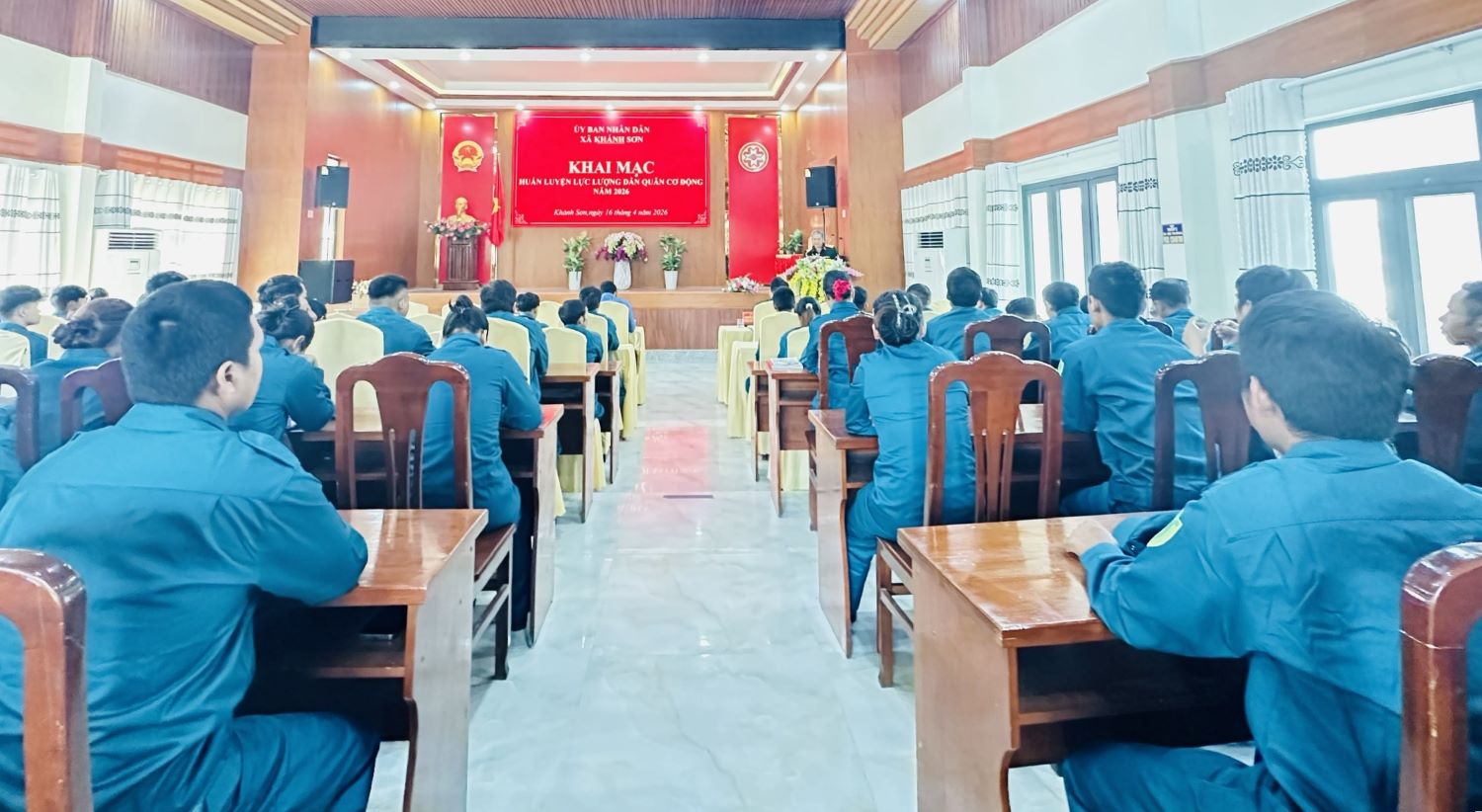 Quang cảnh khai mạc lớp huấn luyện.