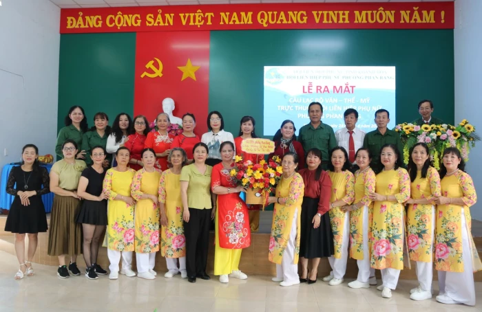 Hội Liên hiệp Phụ nữ phường Phan Rang ra mắt Câu lạc bộ Văn - Thể - Mỹ