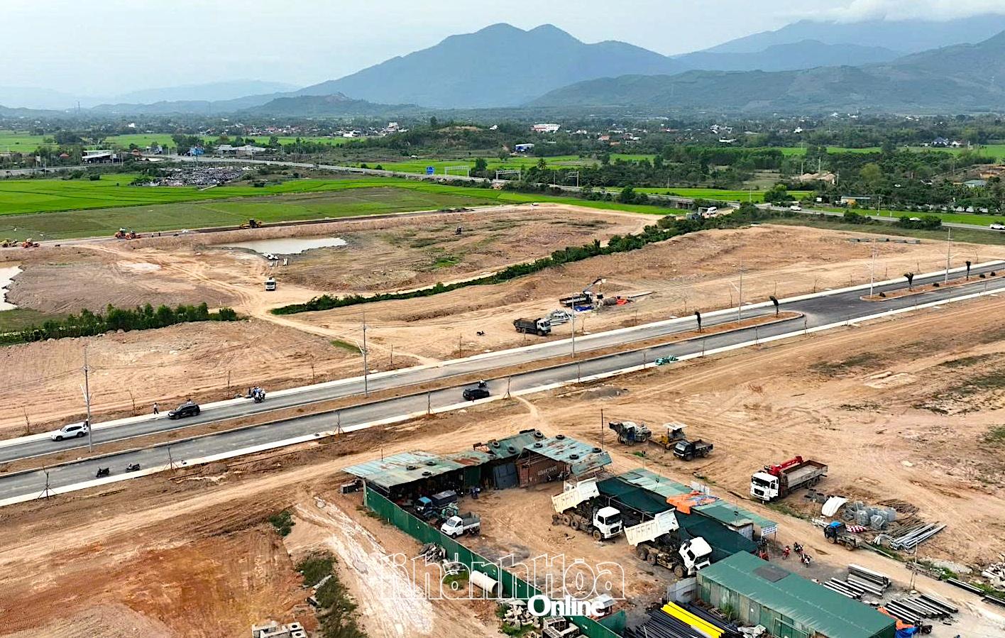 Thi công hạ tầng Cụm Công nghiệp Diên Thọ - VCN.