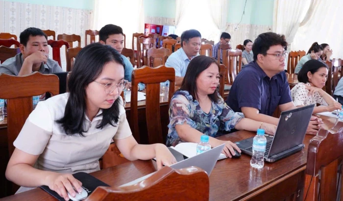 Xã Vạn Thắng tập huấn phần mềm MISA ONEAI cho cán bộ, công chức, viên chức 