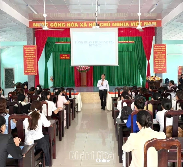 Tập huấn về phòng, chống dịch bệnh