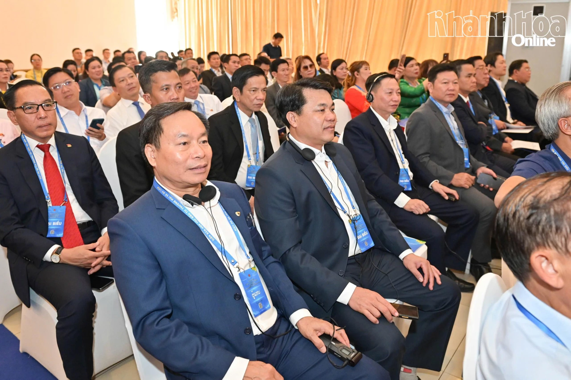 Đoàn công tác tỉnh Khánh Hòa tham dự diễn đàn