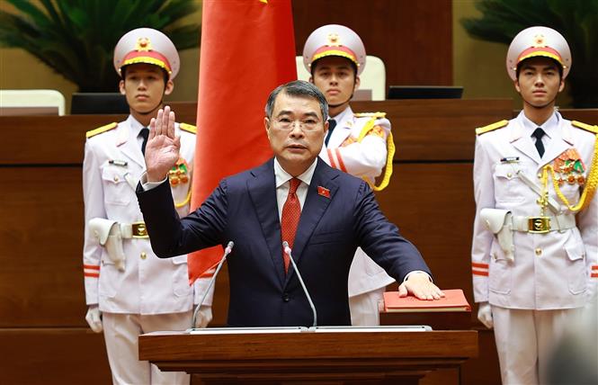 Thủ tướng Chính phủ nước Cộng hoà xã hội chủ nghĩa Việt Nam Lê Minh Hưng tuyên thệ nhậm chức. Ảnh: Dương Giang/TTXVN