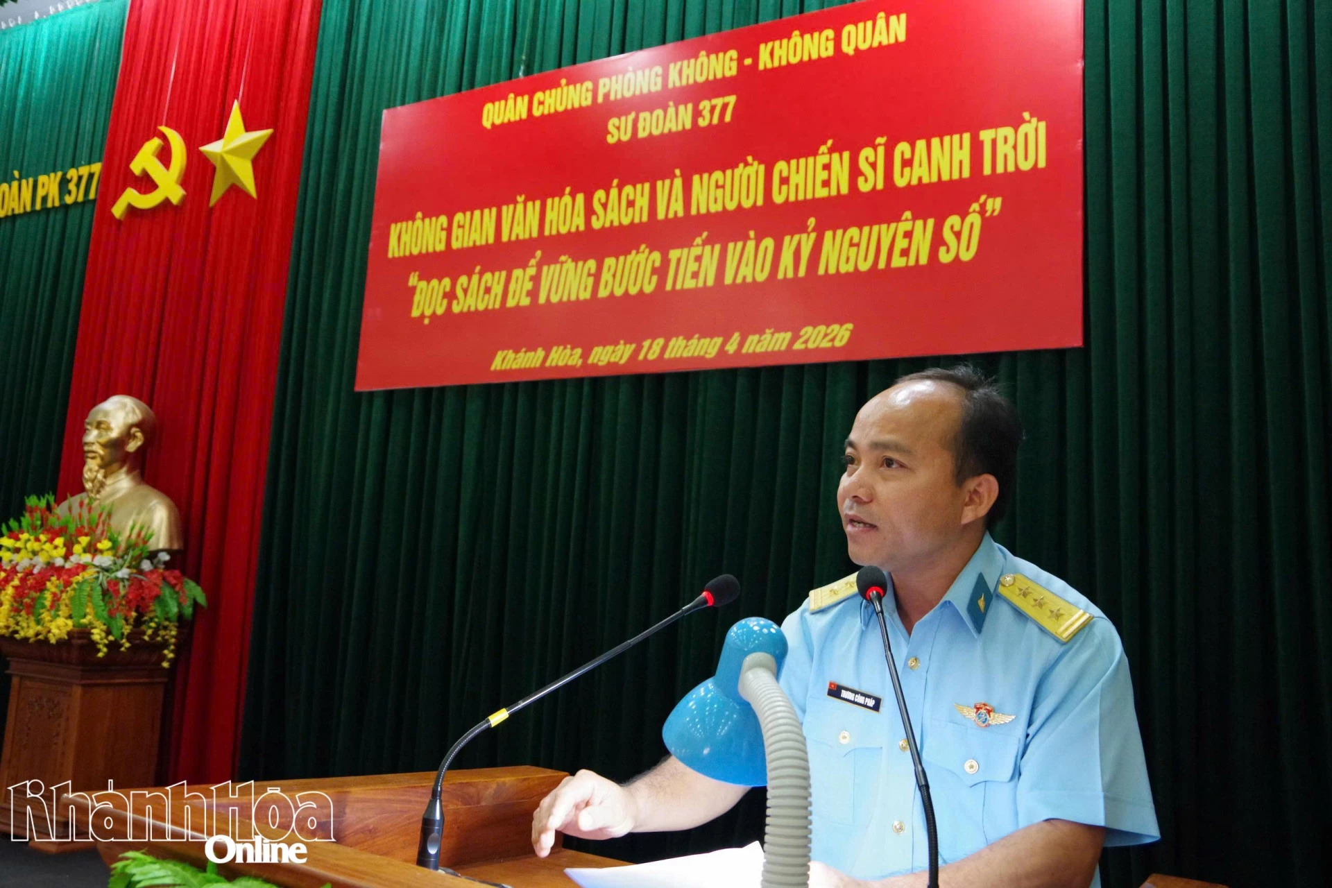 Thượng tá Trương Công Pháp phát biểu khai mạc chương trình.