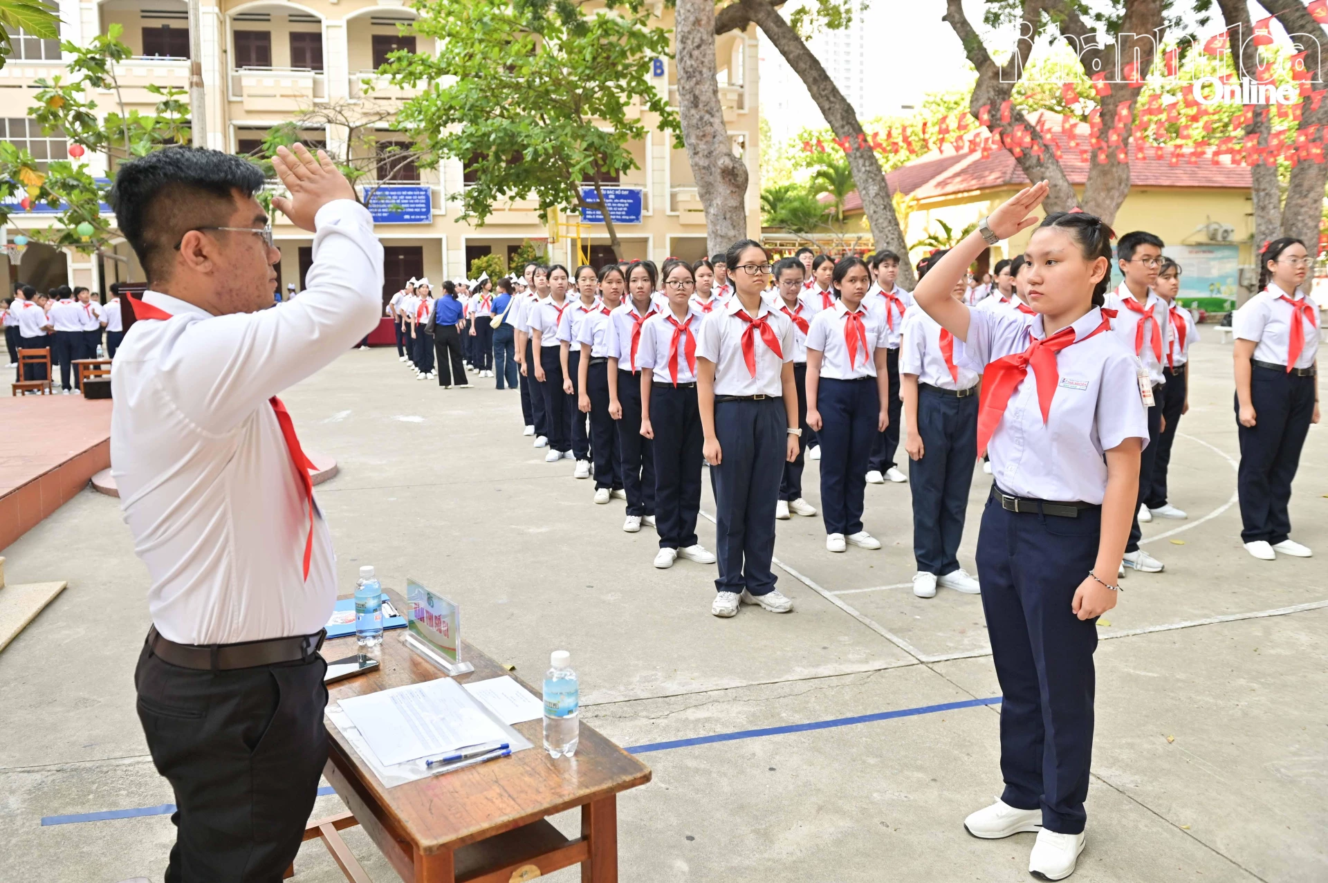 Thi các nội dung nghi thức Đội.