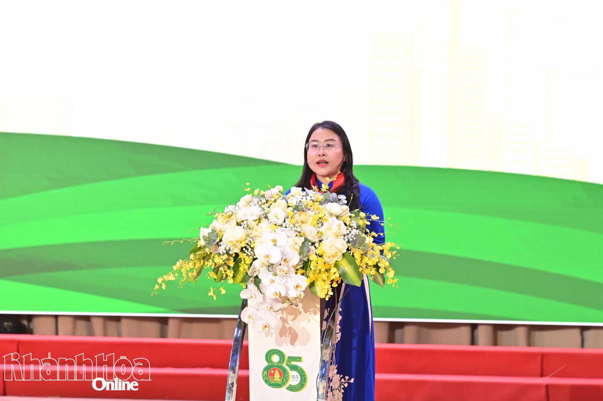 Chị Huỳnh Thị Như Ý - Phó Bí thư Tỉnh đoàn, Chủ tịch Hội đồng Đội tỉnh phát biểu ôn kỷ niệm.