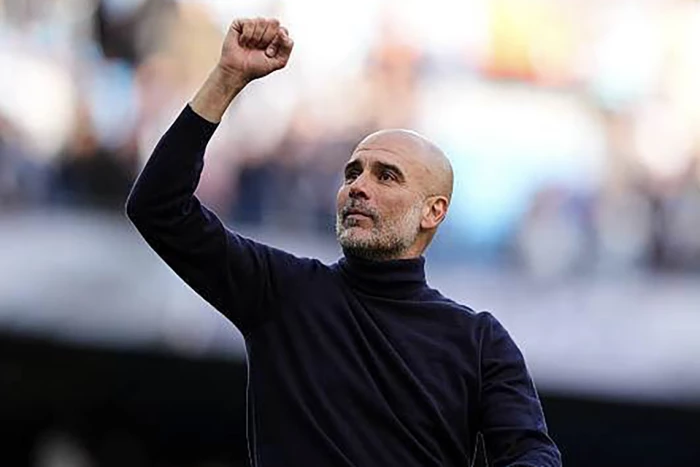 Vượt trội bằng khả năng nâng cấp cầu thủ