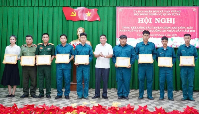 Xã Vạn Thắng tổng kết công tác tuyển chọn, gọi công dân nhập ngũ năm 2026