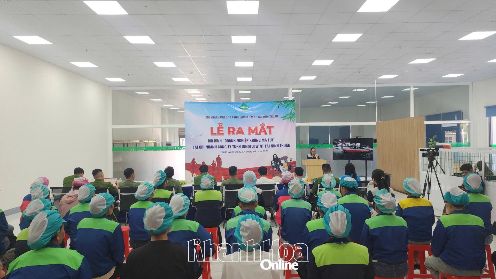 Quang cảnh buổi lễ.