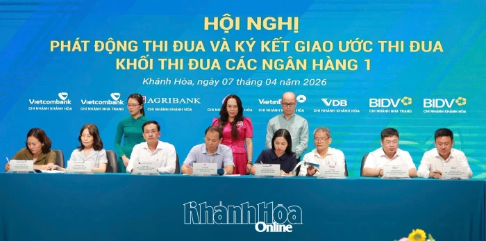 Khối ngân hàng 1 Khánh Hòa ký giao ước thi đua 2026