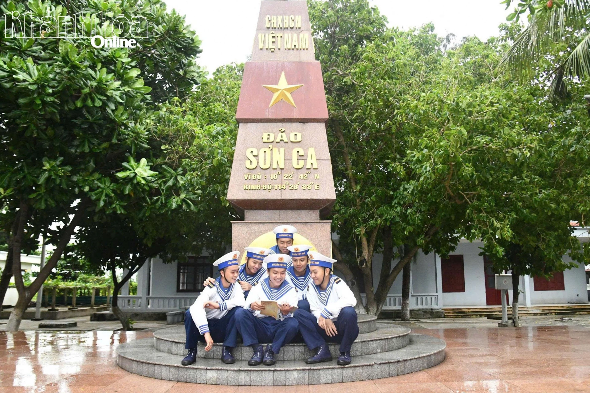 Phút thư giãn của chiến sĩ đảo Sơn Ca.