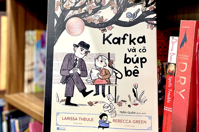Ra mắt hai cuốn sách do các bạn nhỏ thi “Chạm chữ” dịch