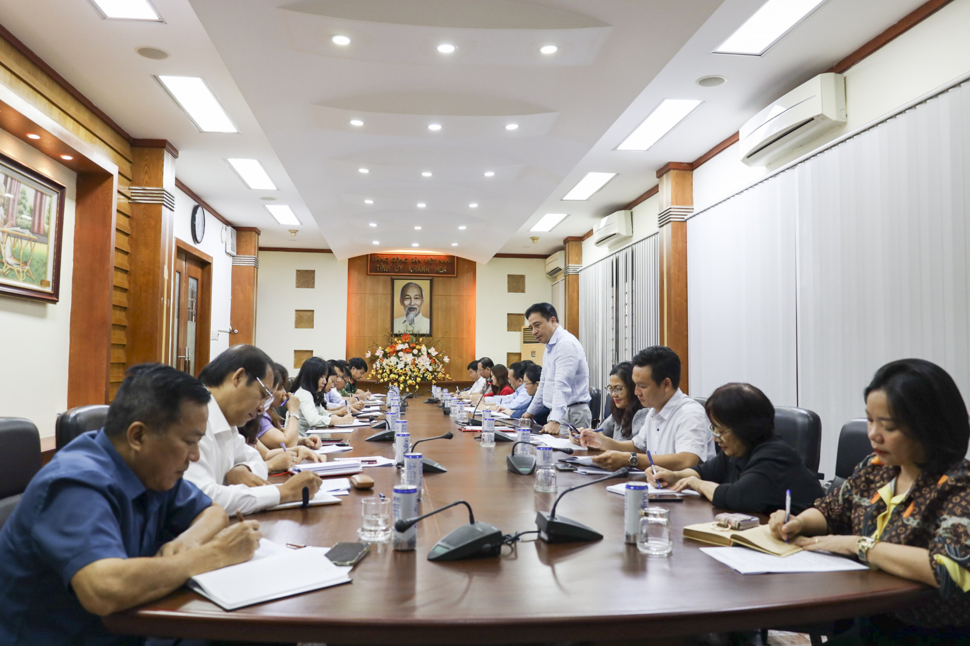 Đồng chí Nguyễn Khắc Toàn phát biểu kết luận cuộc họp.