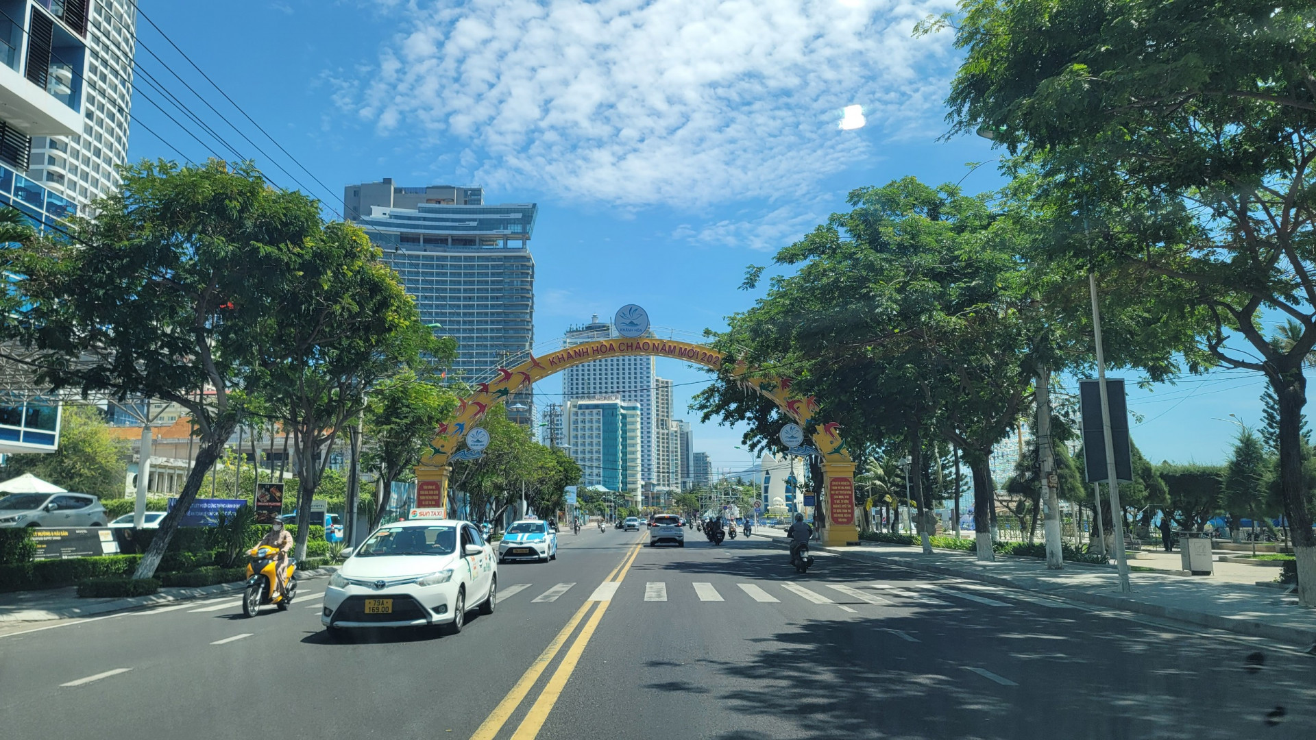 UBND TP. Nha Trang điều chỉnh phương án phân luồng giao thông phục vụ festival biển Nha Trang - Khánh Hòa 2023.