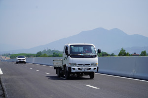 Thông xe cao tốc Nha Trang - Cam Lâm