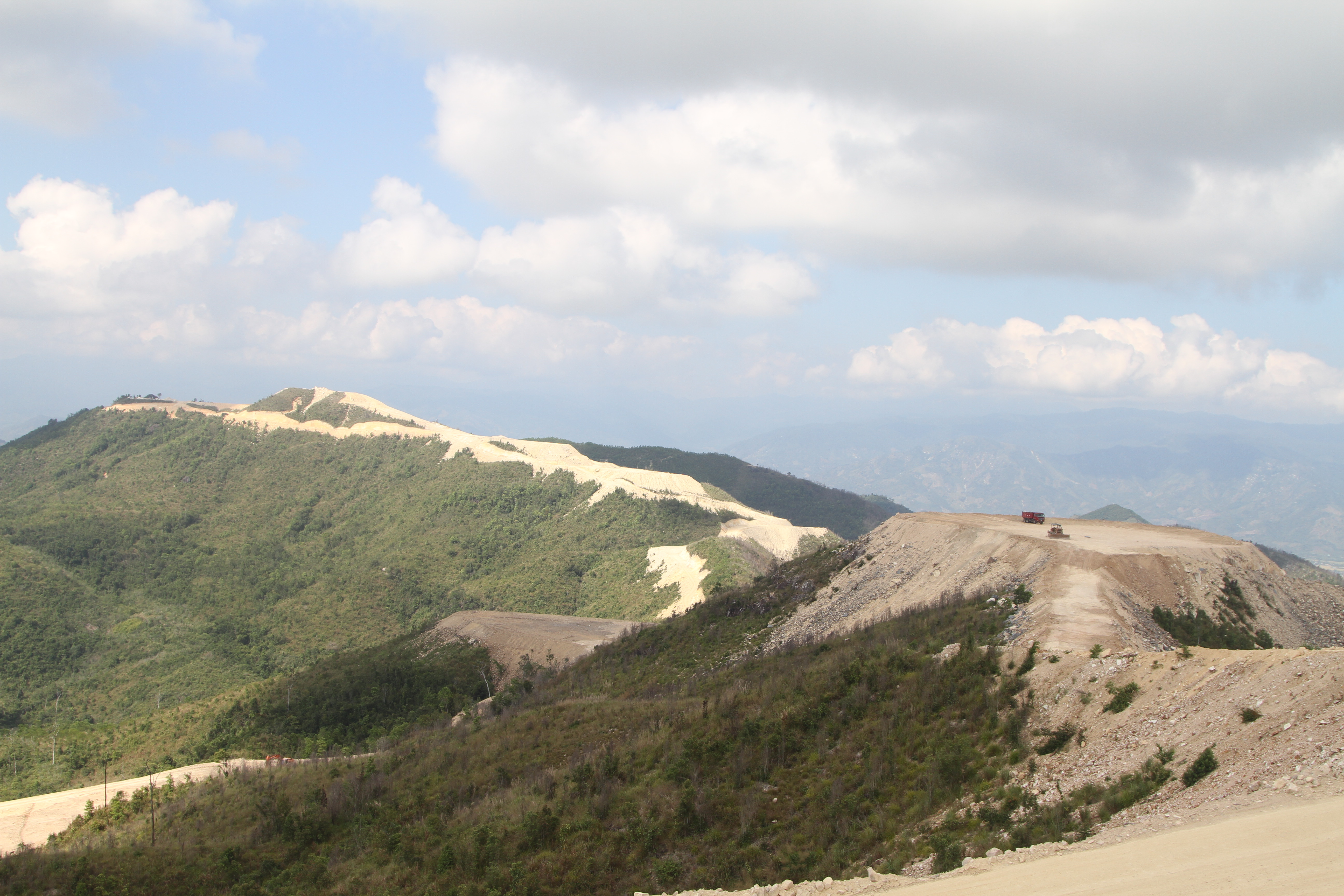 Tổng rà soát các dự án khu vực núi Chín Khúc