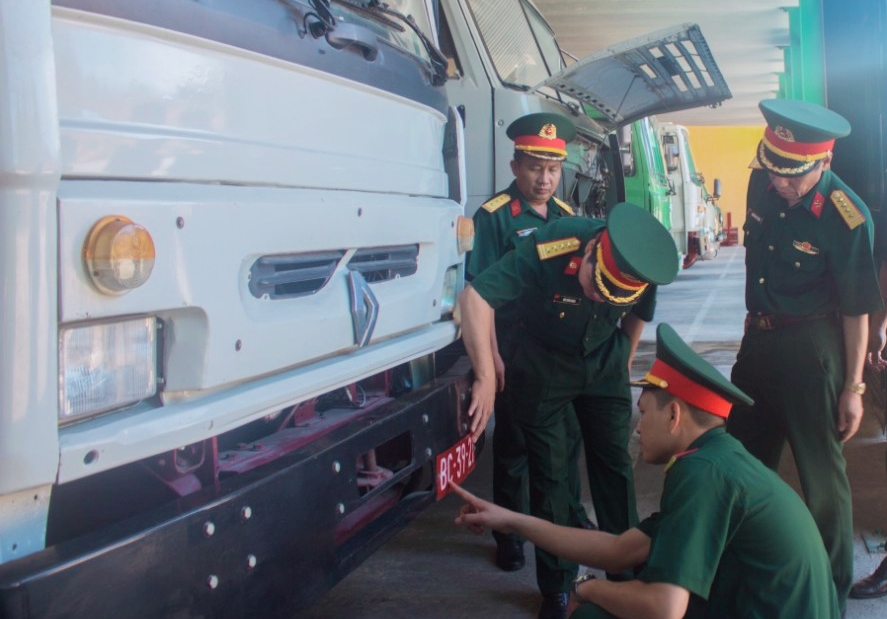 Cục Xe - Máy, Tổng cục Kỹ thuật: Kiểm tra đơn vị xây dựng điểm an toàn giao thông cấp Bộ Quốc phòng tại Lữ đoàn Công binh 293