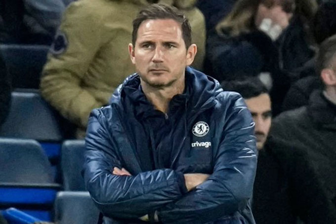 Frank Lampard chỉ là một phương án chữa cháy có phần… tuyệt vọng của Chelsea.