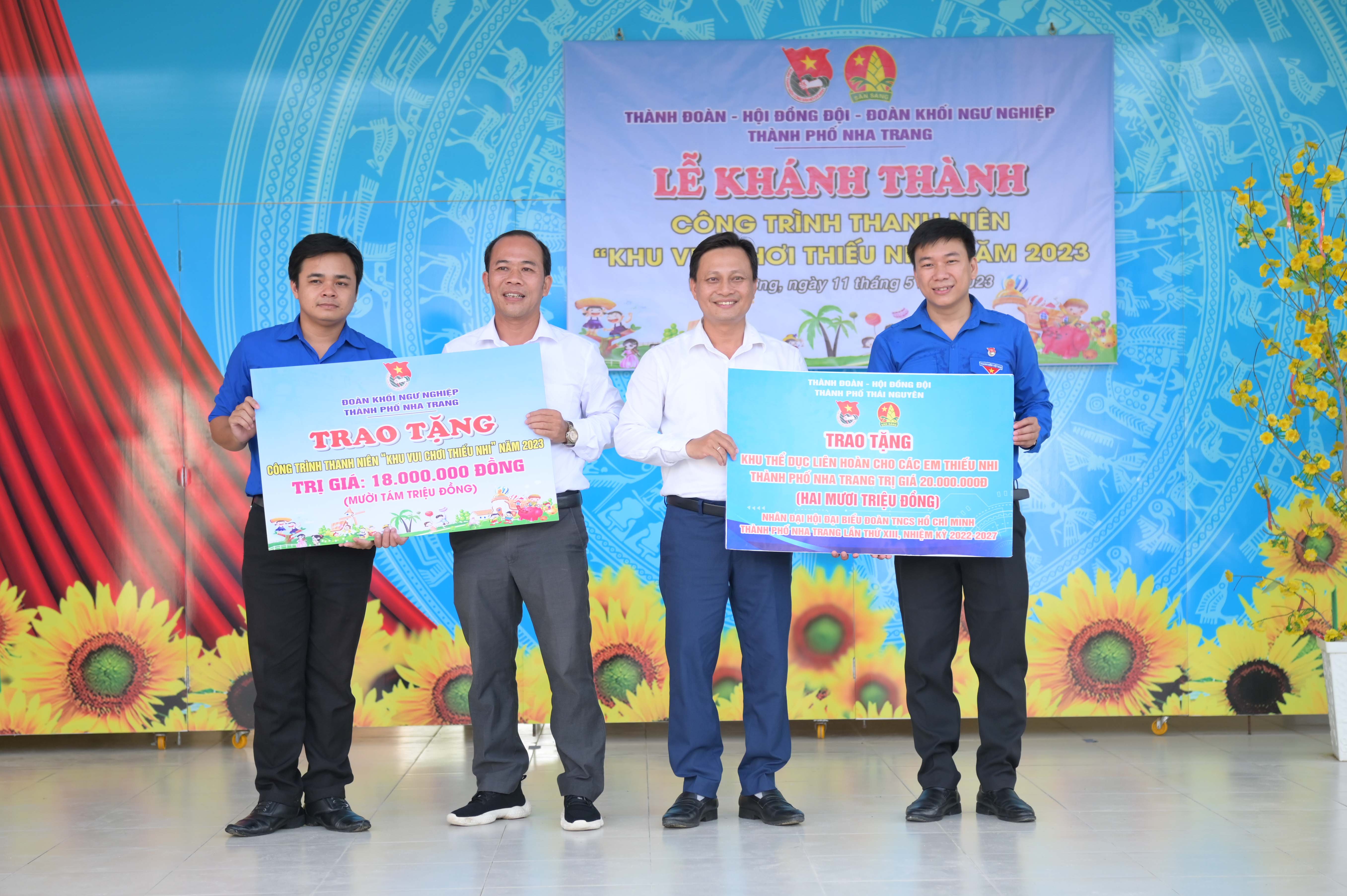 Khánh thành Khu vui chơi thiếu nhi tại Trường Tiểu học Vĩnh Lương 2