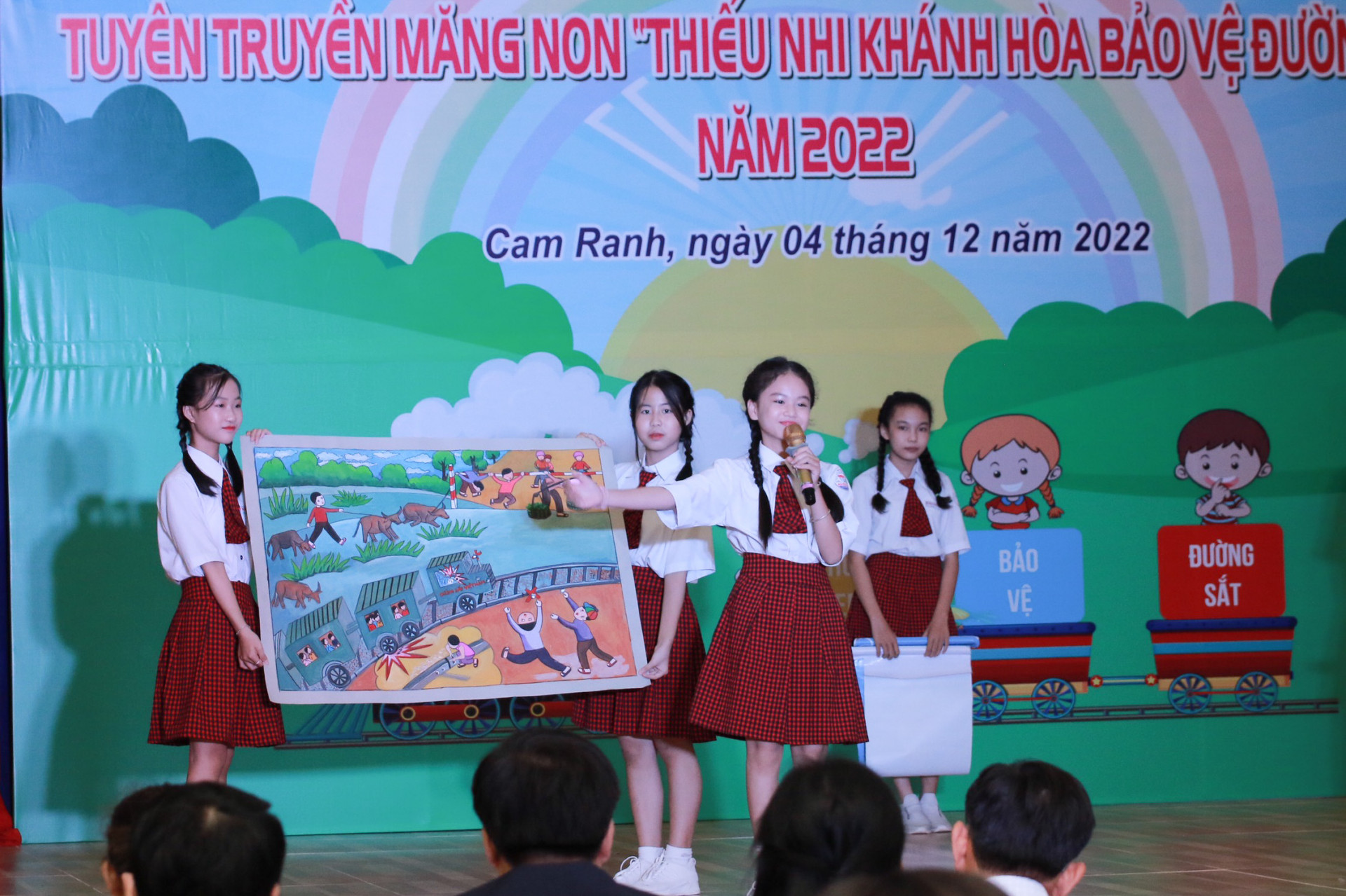 Tỉnh đoàn - Hội đồng Đội tỉnh phối hợp cùng Tổng Công ty Đường sắt Việt Nam tổ chức hội thi tuyên truyền măng non thiếu nhi Khánh Hoà bảo vệ đường sắt