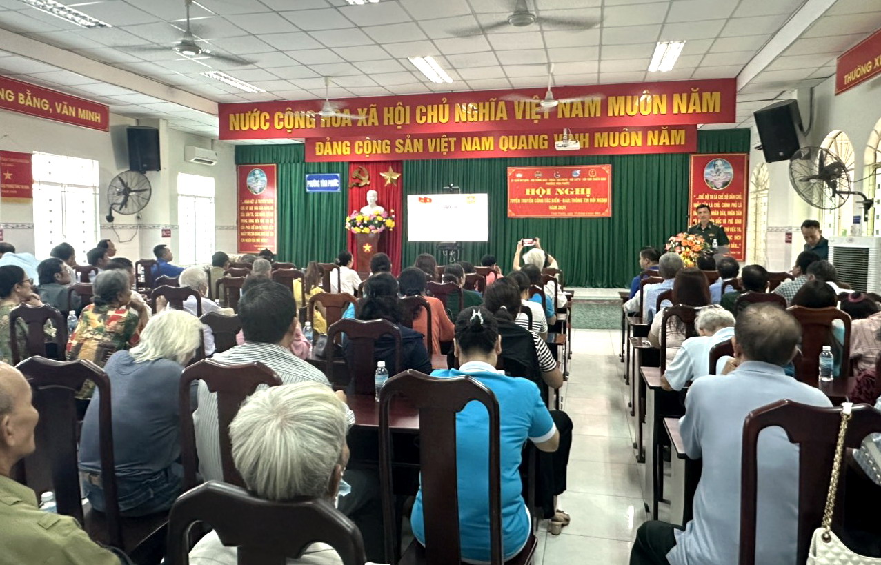 Tuyên truyền công tác biển đảo, thông tin đối ngoại cho 165 người