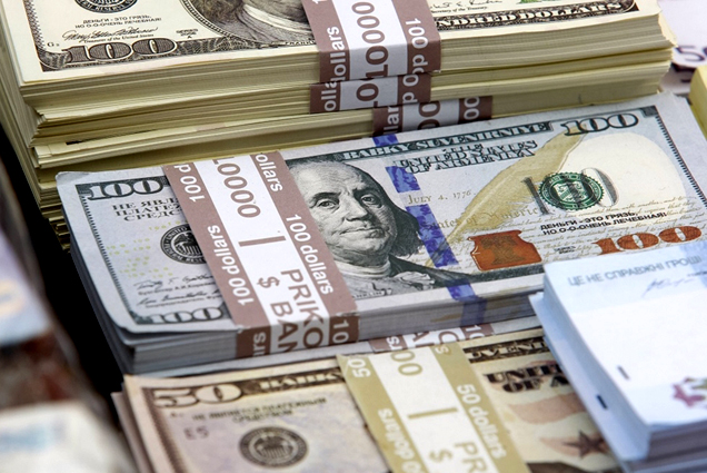 Tỷ giá USD hôm nay (5-5): Đồng USD rớt "thảm" về mốc 105