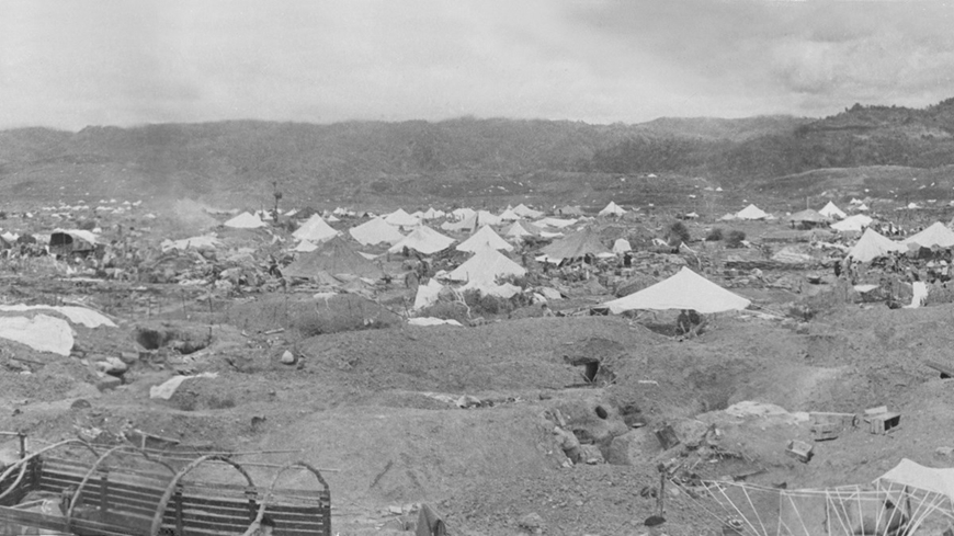 Chiến dịch Điện Biên Phủ: Ngày 4-5-1954, địch bàn cách mở “con đường máu” tháo chạy