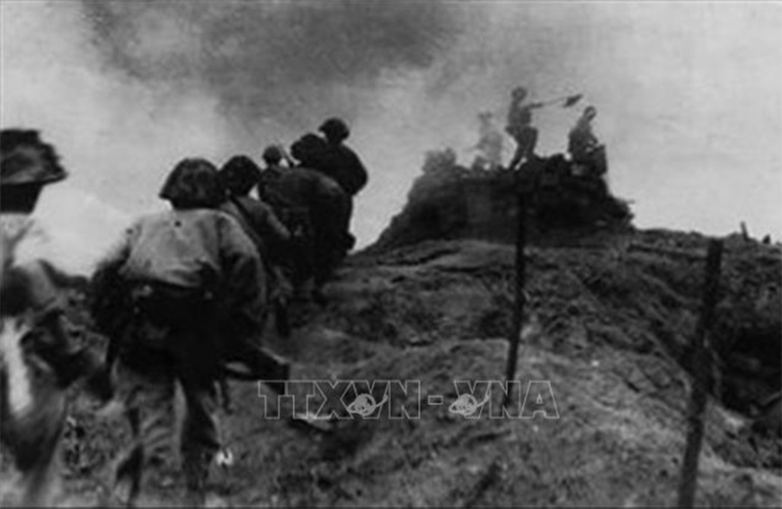 Chiến dịch Điện Biên Phủ: Ngày 1-5-1954, bắt đầu đợt tiến công thứ 3