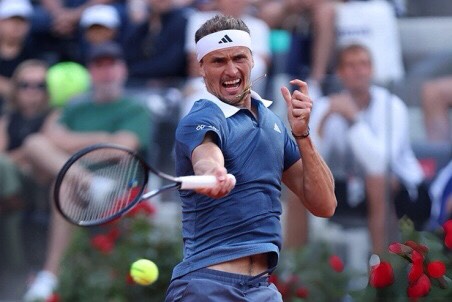 Tay vợt người Đức Zverev giành chức vô địch Rome Masters