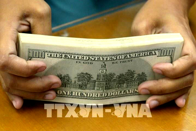 Giá USD ngày 4/5 đảo chiều tăng