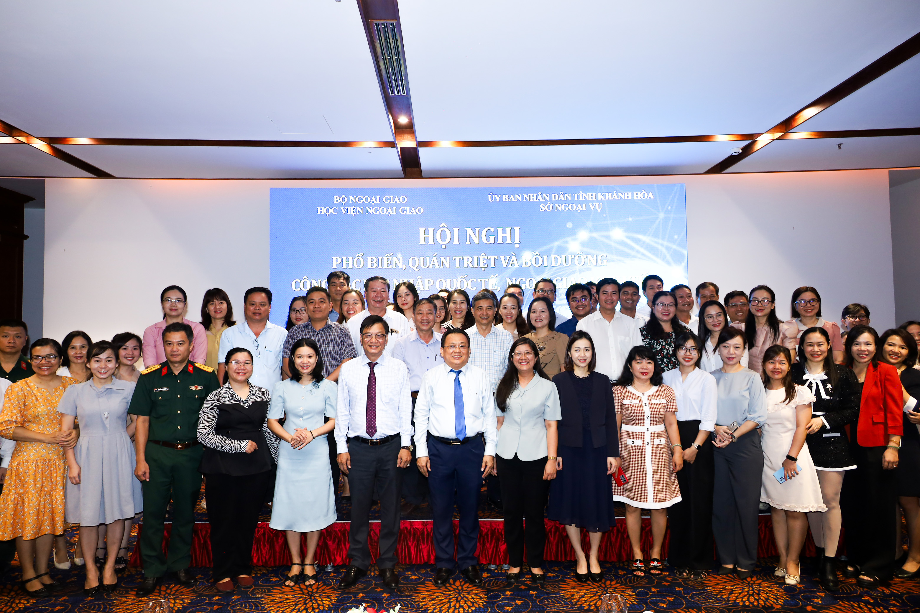 Gần 100 học viên tham gia bồi dưỡng công tác hội nhập quốc tế, ngoại giao kinh tế