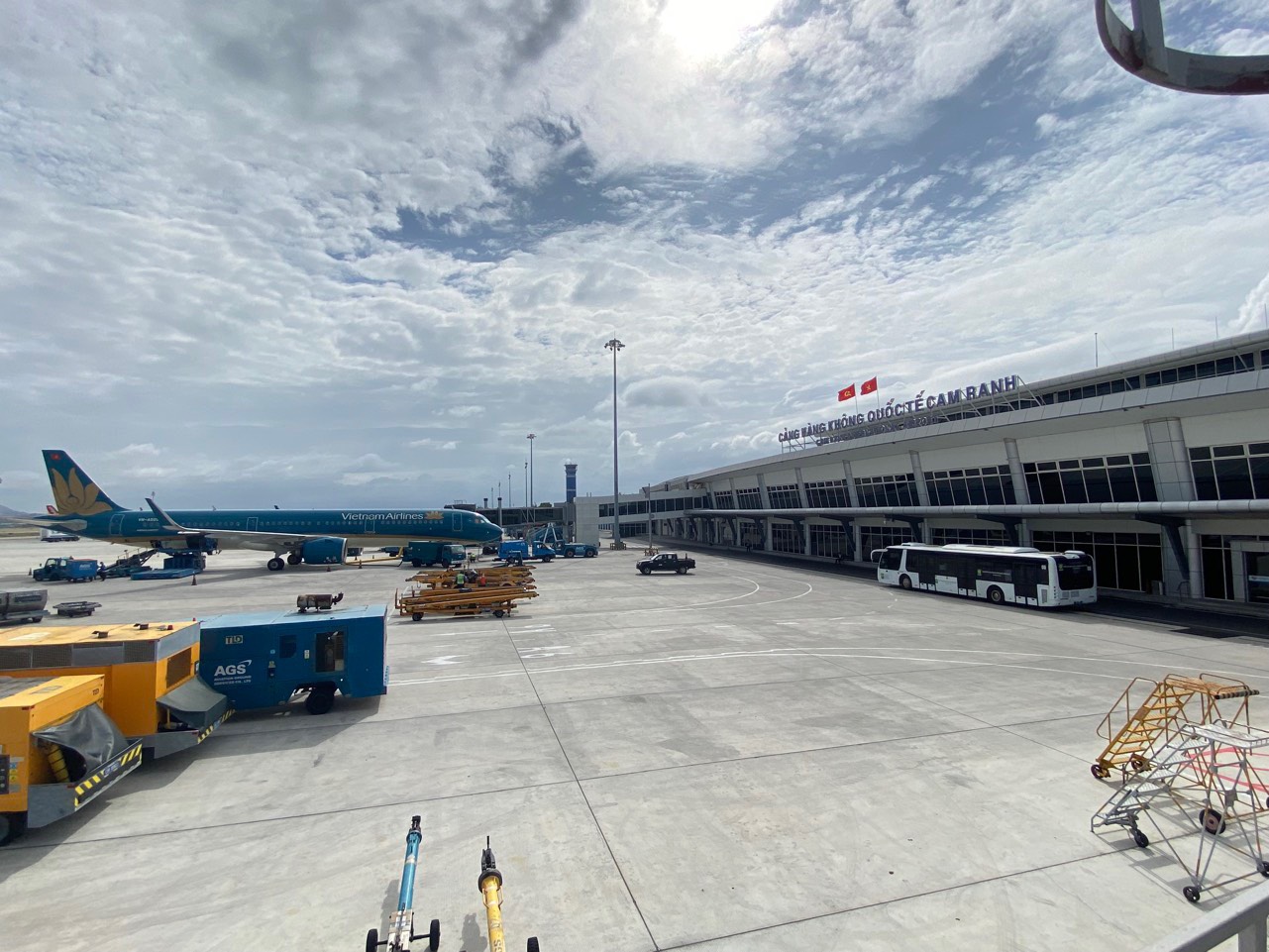 Sân bay Cam Ranh: Dấu ấn 20 năm