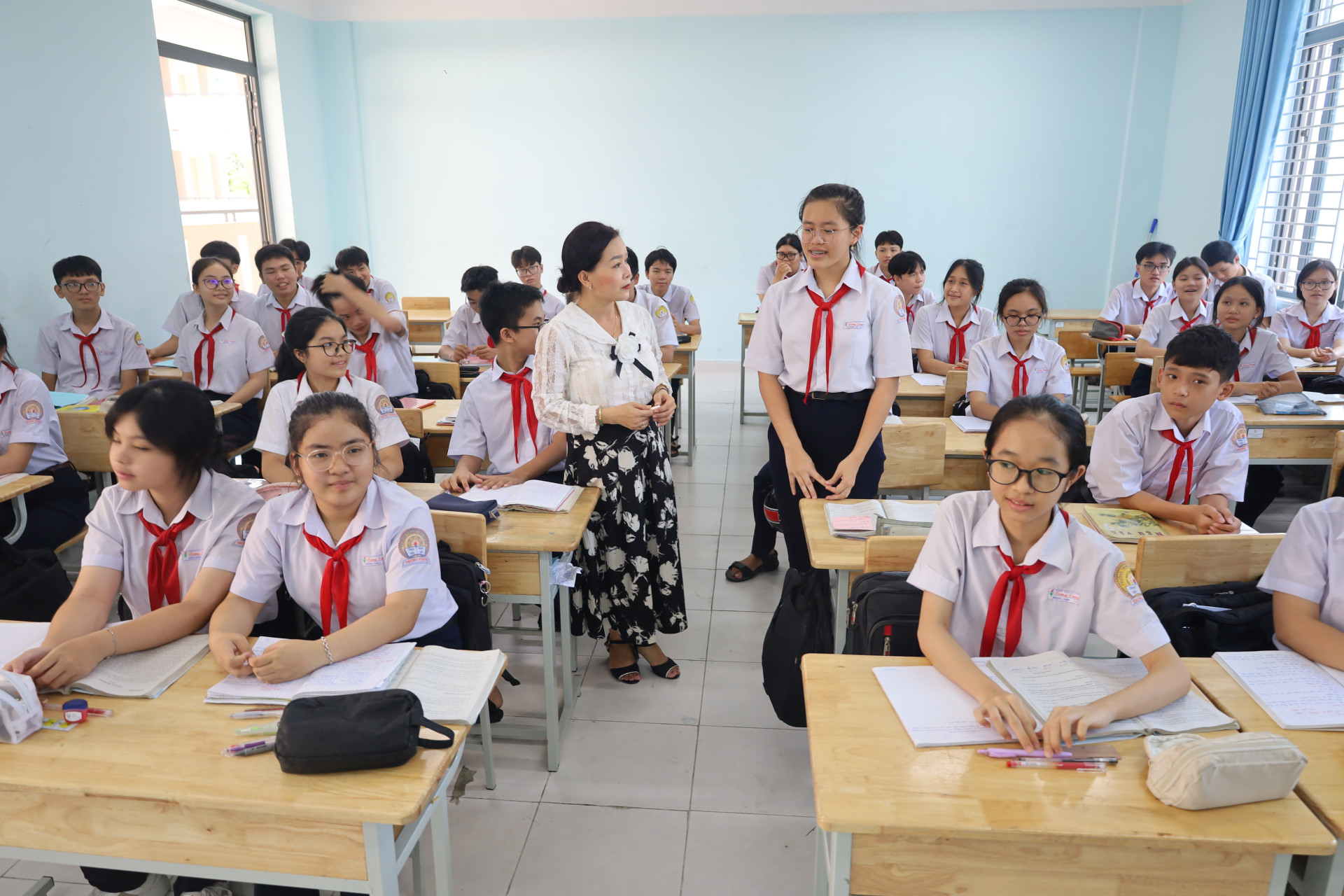 Một tiết học Văn của học sinh lớp 9 Trường THCS Trưng Vương (Nha Trang).