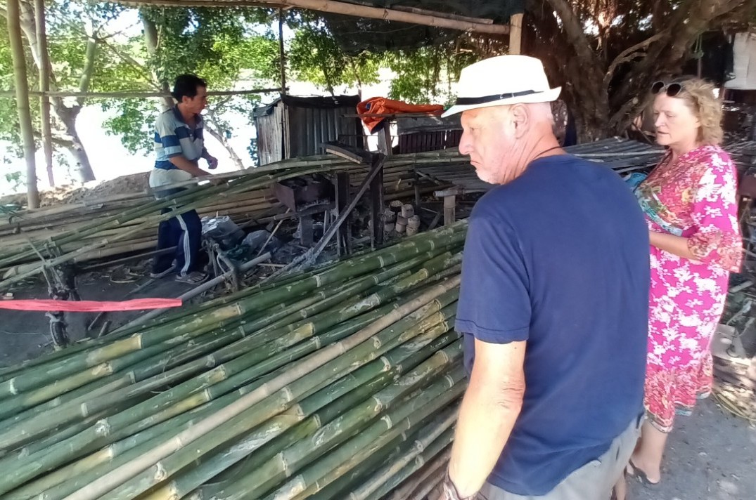 Điểm tham quan hấp dẫn ven sông