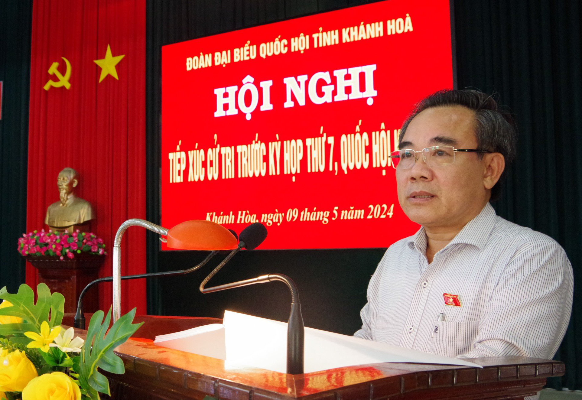 Đại biểu Quốc hội tỉnh Khánh Hòa tiếp xúc cử tri huyện Cam Lâm, Trường Sa