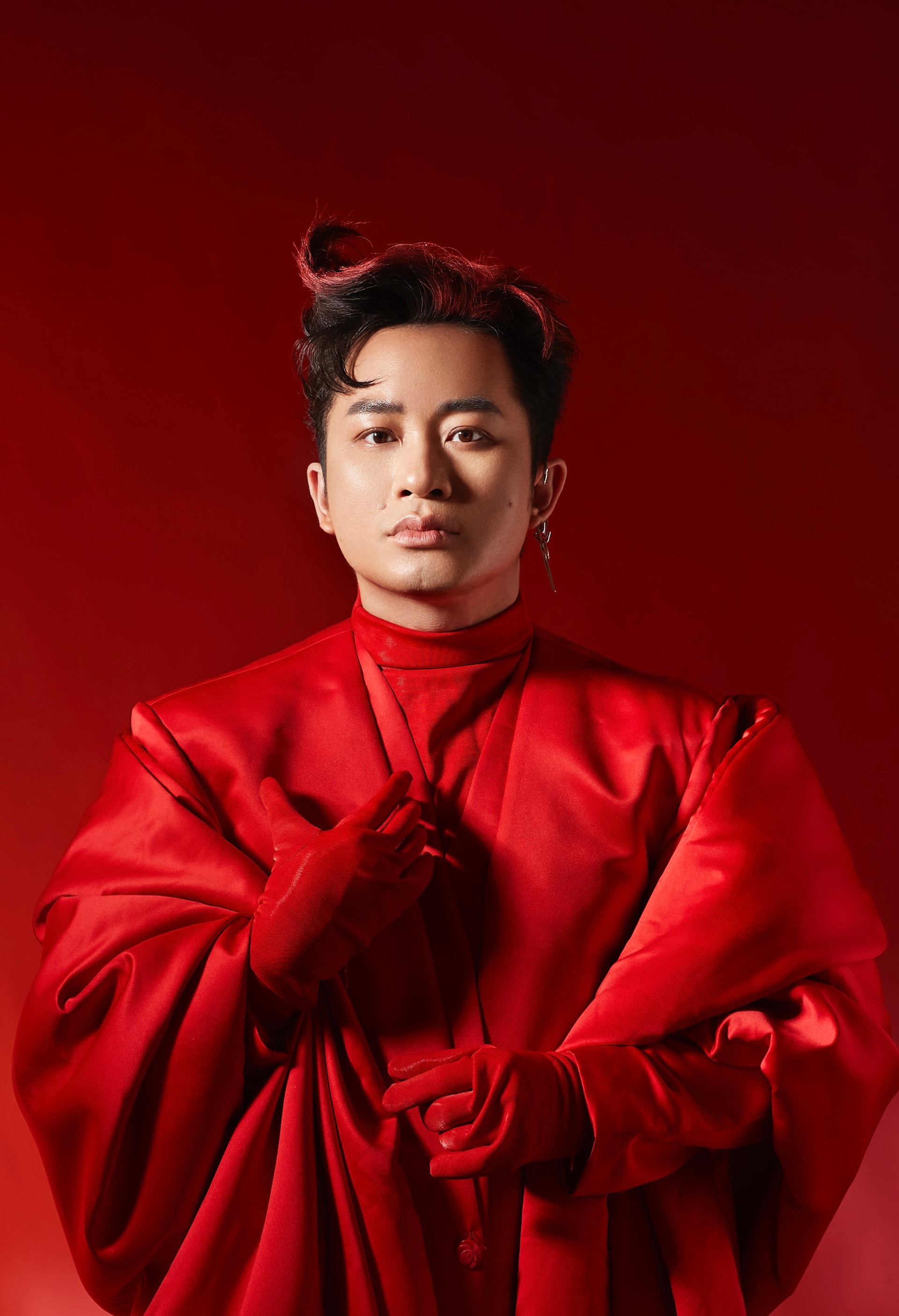 
Tùng Dương là một trong những nam ca sĩ có ảnh hưởng sâu rộng nhất của âm nhạc Việt Nam đương đại. Ảnh: TT&VH