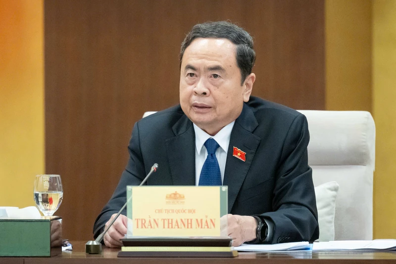 Ngày 6/5, lấy ý kiến nhân dân về toàn văn dự thảo Nghị quyết sửa đổi, bổ sung một số điều của Hiến pháp năm 2013