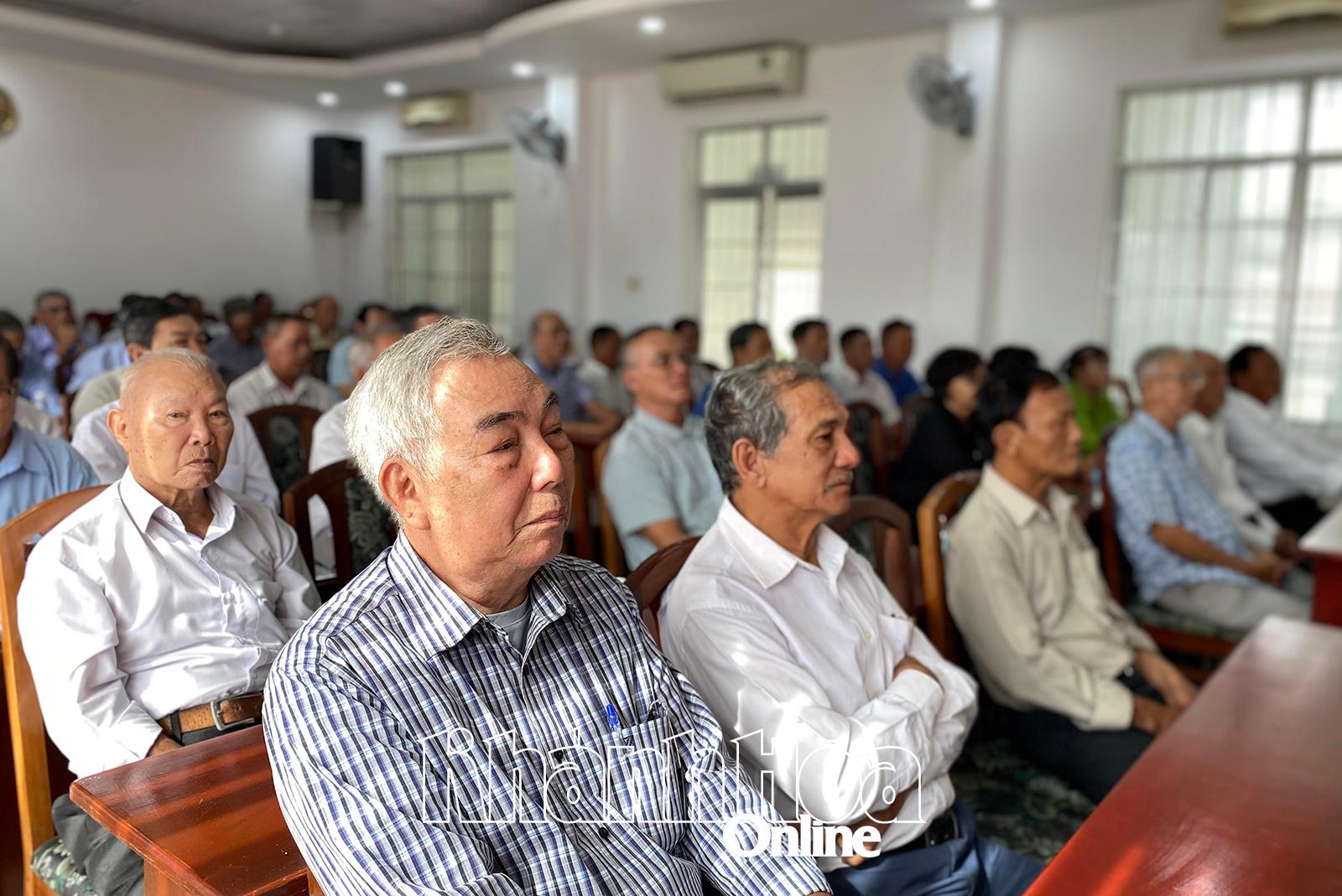 Các đại biểu tham dự Hội nghị.