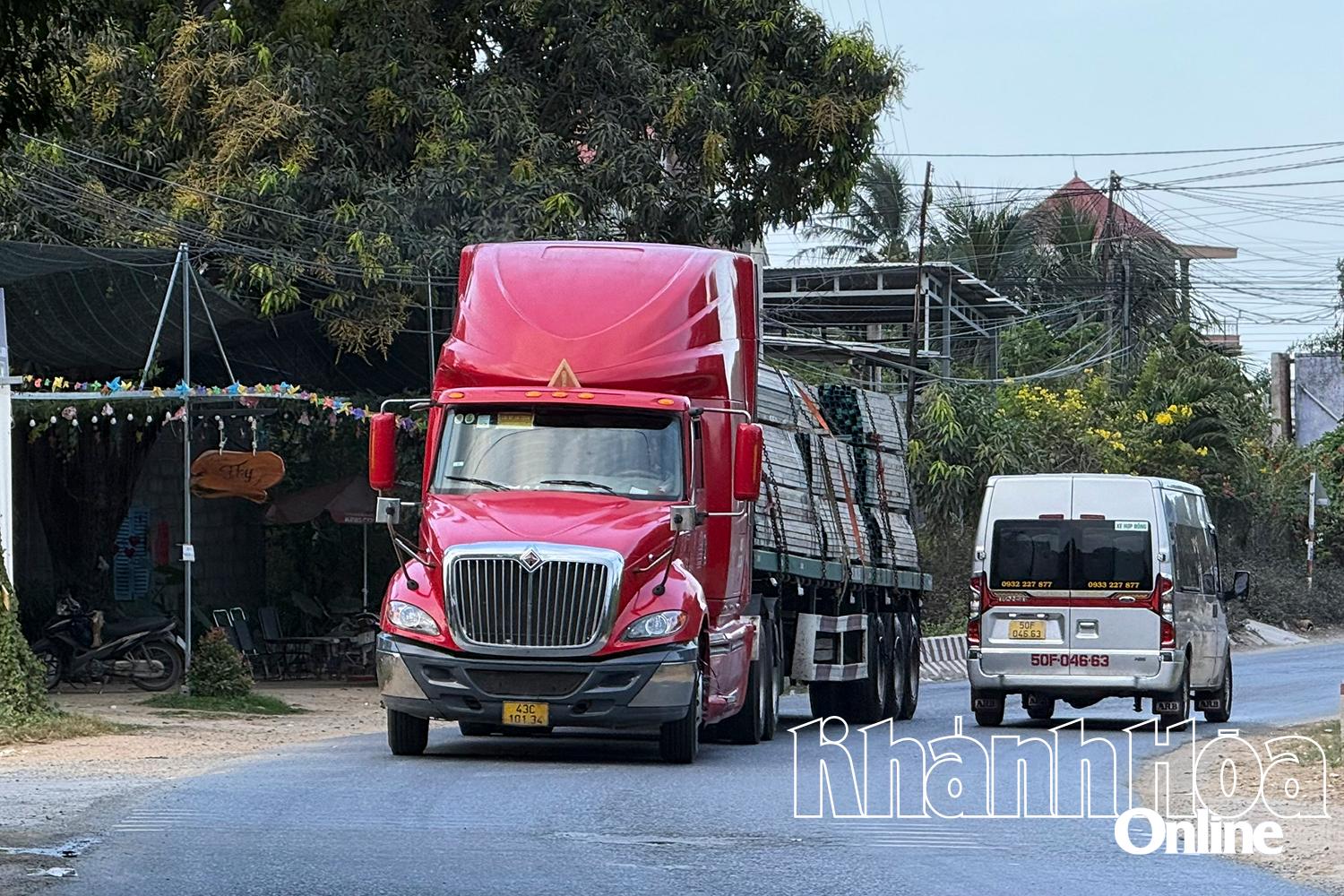 Bất cập nơi cửa ngõ vào cao tốc