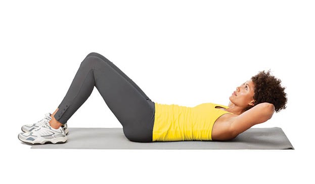 Bài tập cổ điển để có cơ bụng săn chắc là gập bụng.