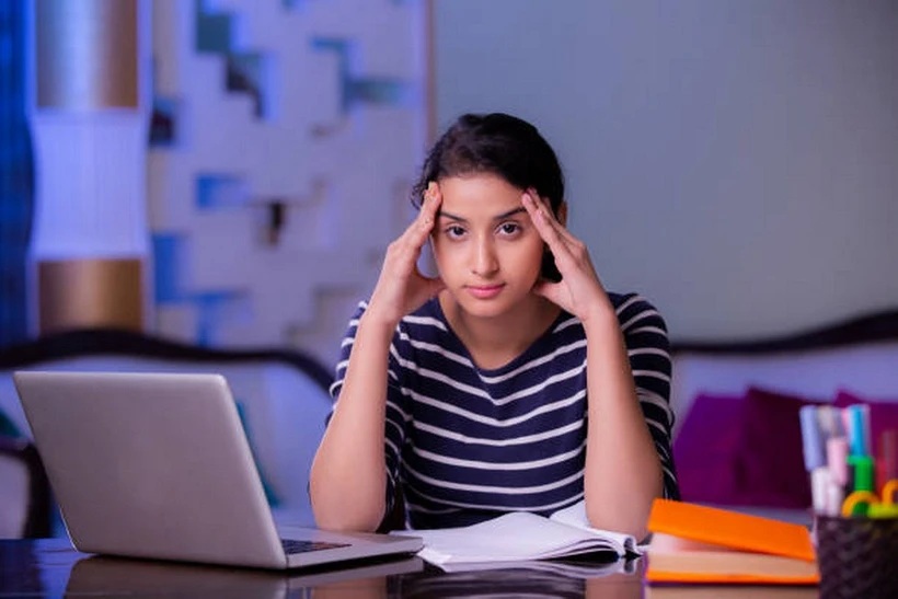 6 cách giảm bọng mắt, quầng thâm cho dân văn phòng không cần can thiệp xâm lấn