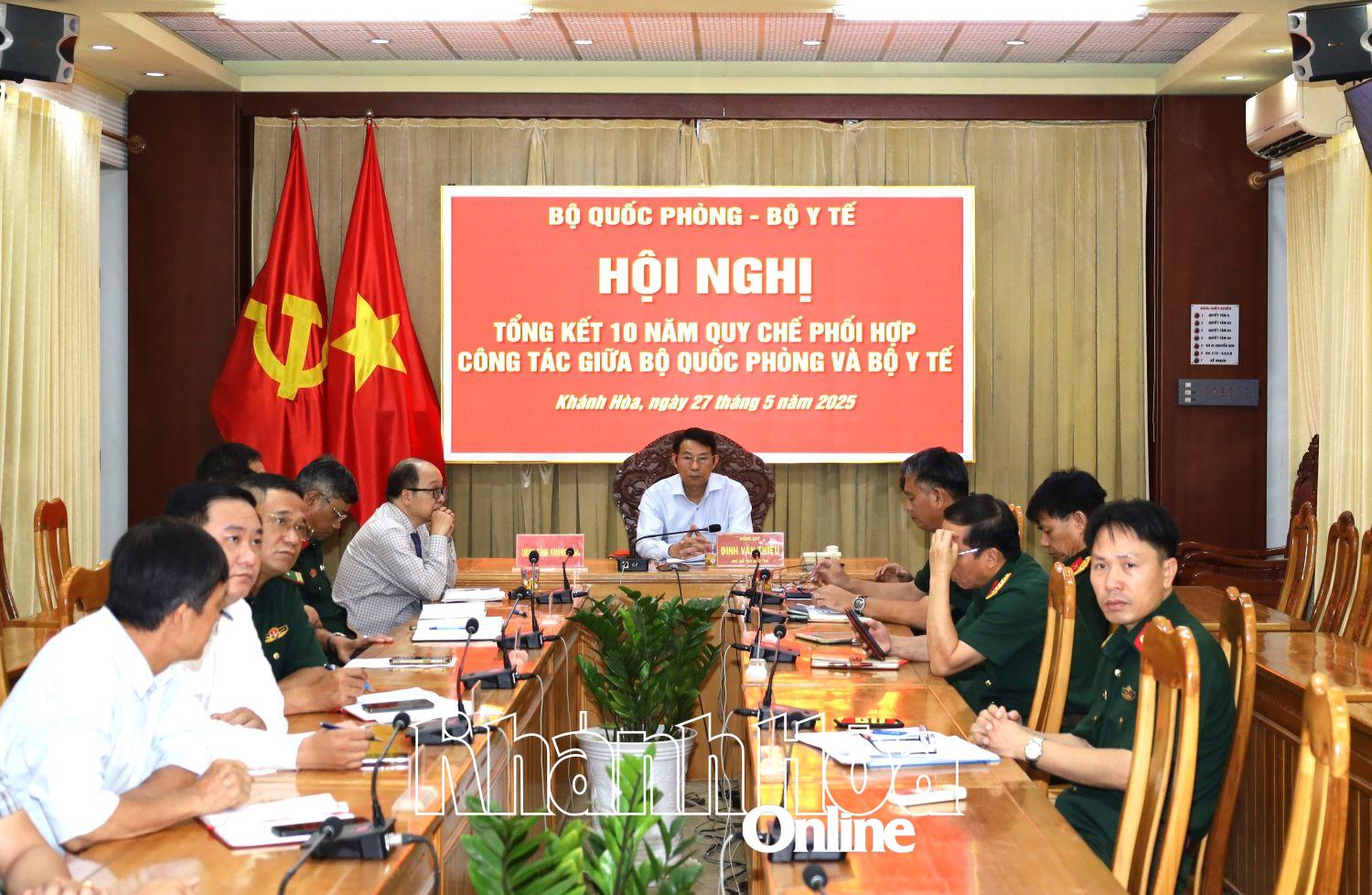 Quang cảnh hội nghị tại điểm cầu Khánh Hòa.