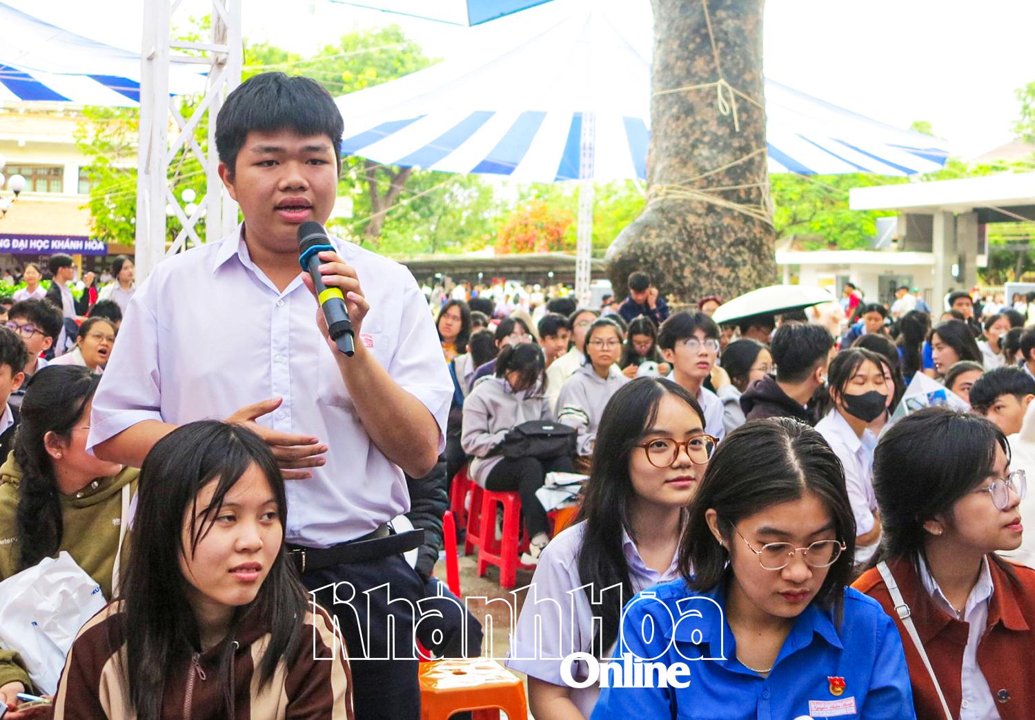 Những điểm cần lưu ý trong tuyển sinh đại học, cao đẳng năm 2025